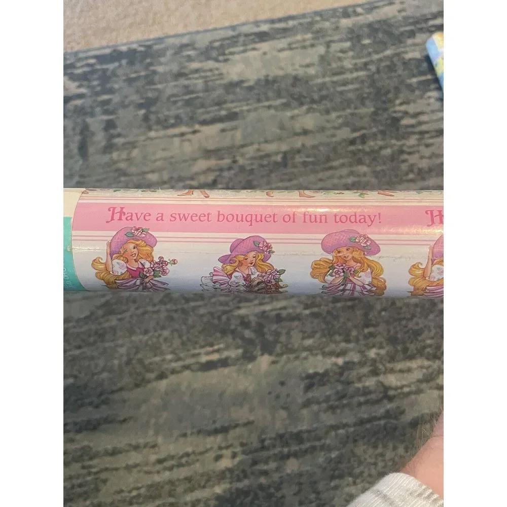 Vtg Peppermint Rose Scented Gift Wrap Roll 20 Sq. Ft. Extra Long Wrapping‎ Paper